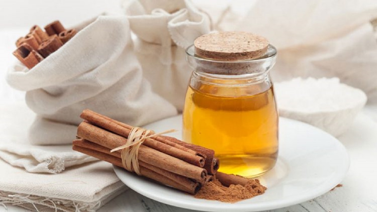 با ماسک دارچین آکنه صورت را برطرف کنید