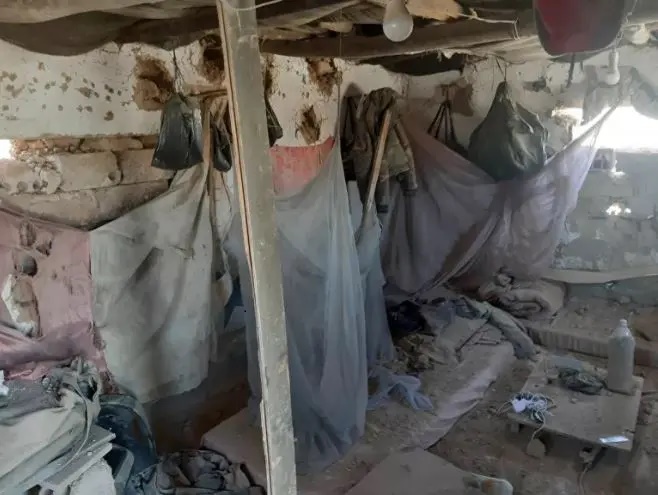 تصاویری از حمله روز گذشته ائتلاف آمریکایی به پاسگاه ارتش سوریه