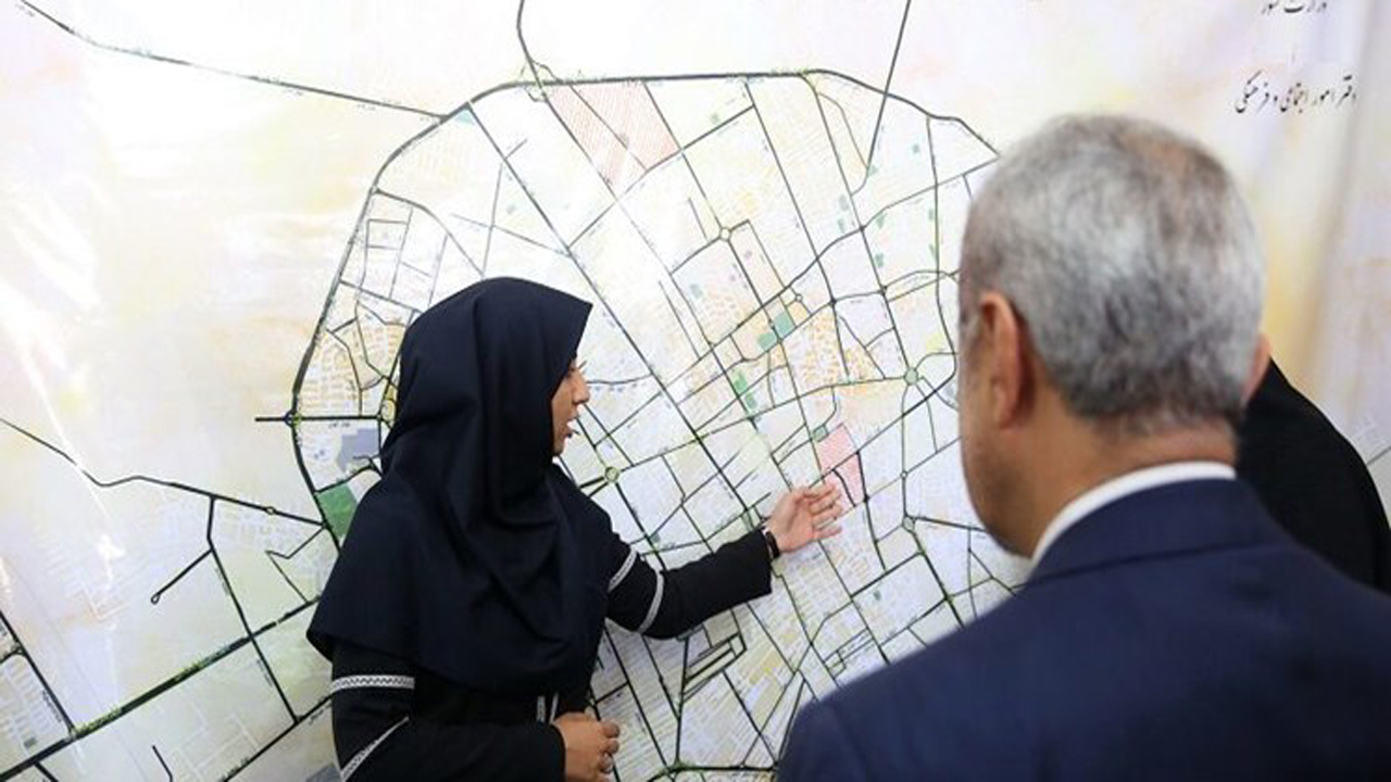 ارائه خدمات اجتماعی، عمرانی و بهداشتی به ۱۵ محله حاشیه نشین خرم‌آباد
