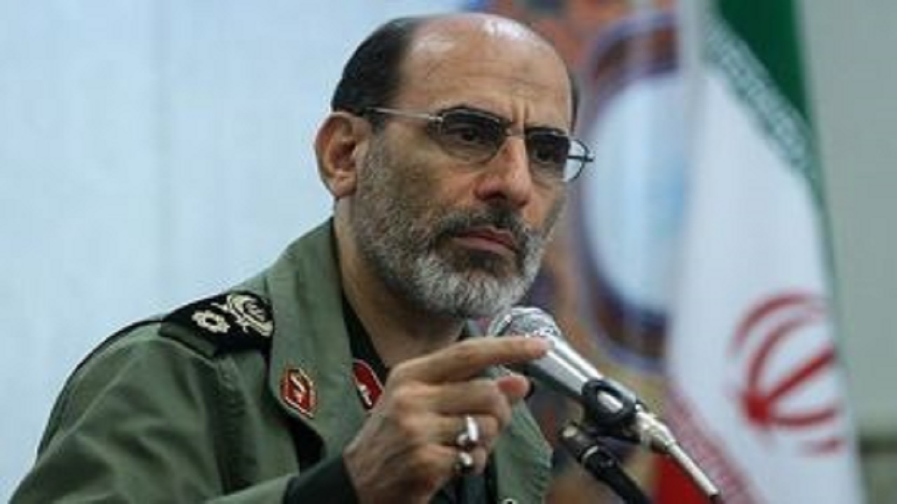 نیازمند حضور جهادی و انقلابی کادر پزشکی برای درمان کرونا هستیم
