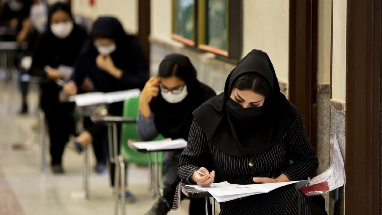 رقابت یک هزار و ۸۱۹ داوطلب گروه آزمایشی هنر در چهارمحال و بختیاری