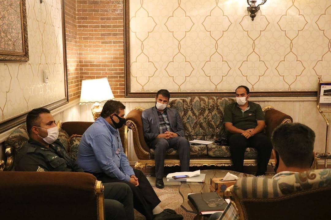 کرونا در اردوی زردپوشان شیرازی