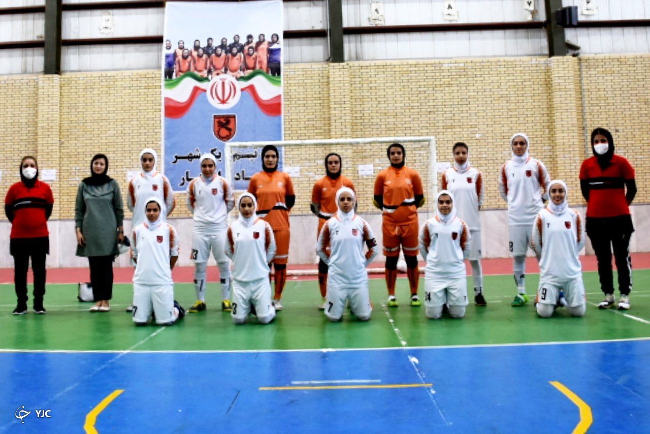 مس رفسنجان قهرمان لیگ برتر فوتسال بانوان شد
