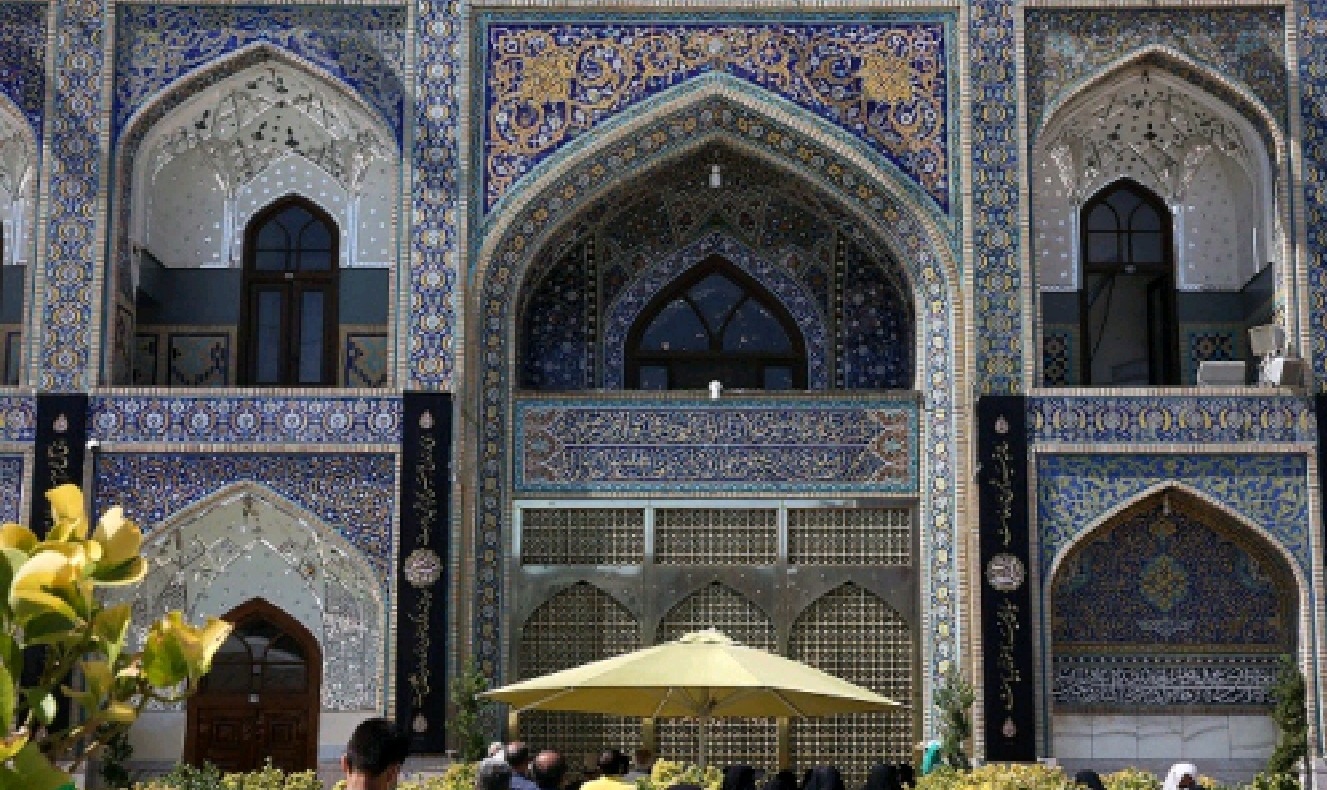 تصاویری از سیاهپوشی حرم مطهر رضوی