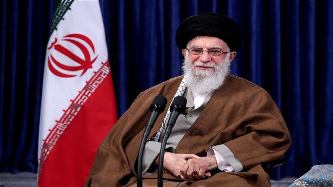 تقدیر رهبر معظم انقلاب از شعر افشین علا علیه توافق حاکمان عرب با رژیم صهیونیستی