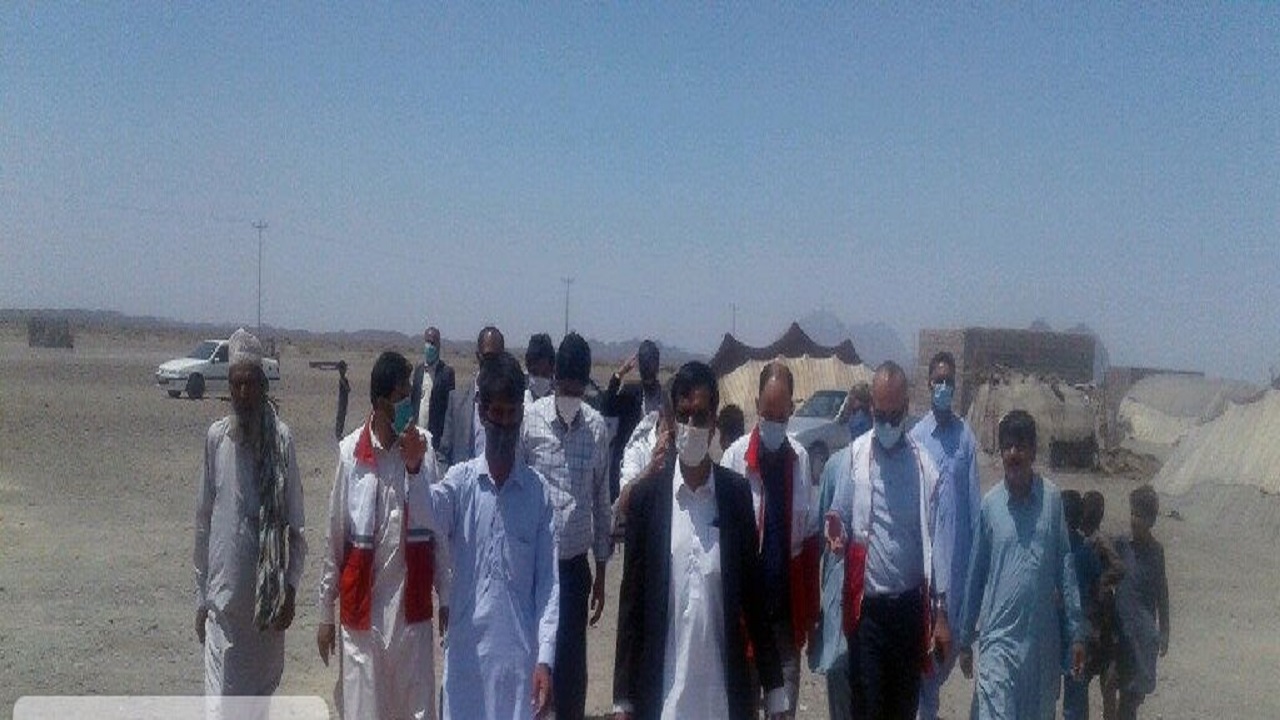 طرح نذر آب در دهستان کوه سفید بخش مرکزی خاش برگزار می‌شود