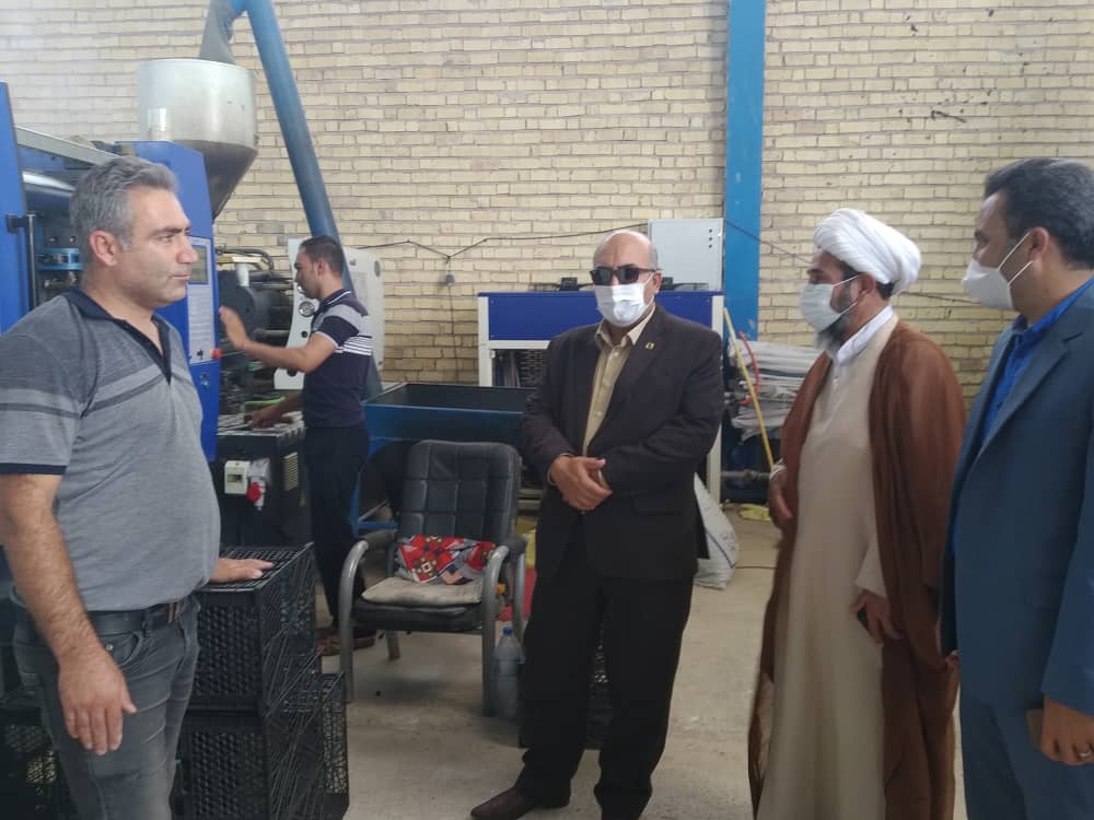 انعقاد ۲۵۵ قرارداد سرمایه گذاری با متقاضیان در شهرک‌های صنعتی نی ریز