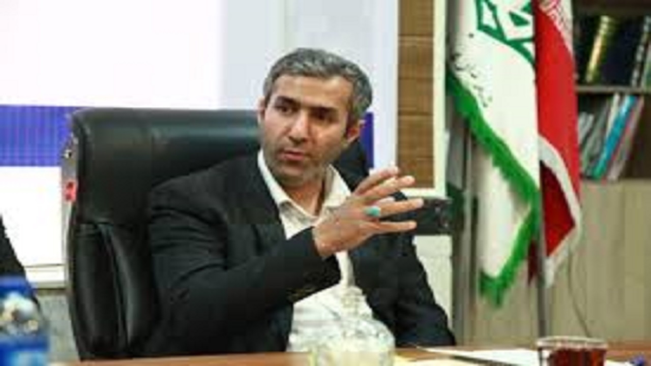 پرسنل شهرداری به‌خصوص نیرو‌های خدماتی از مظلوم‌ترین قشر جامعه هستند