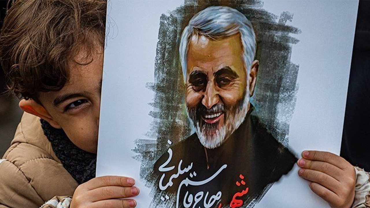 دیدار سردار دل‌ها با خانواده شهدای همدان