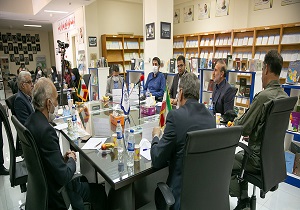 نباید از واقعیات جنگ فرار کنیم