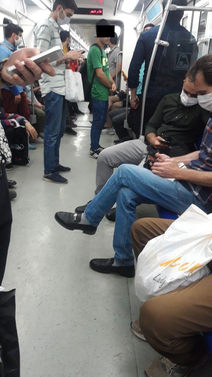 عدم ماسک زنی در مترو