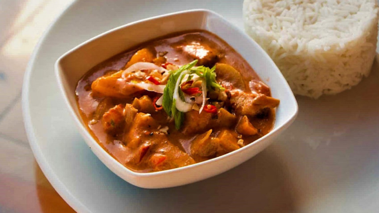 کاری ماسامان با مرغ  یک خوراک خوشمزه + طرز تهیه