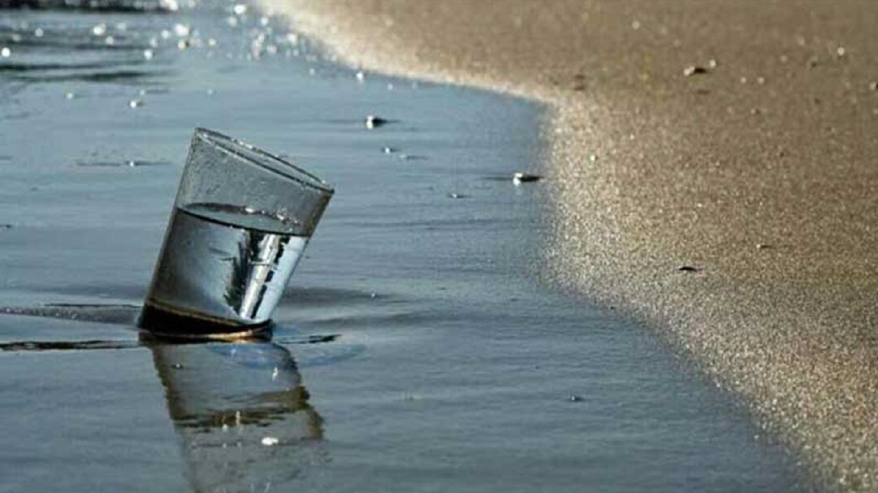 آب دریا تأمین کننده آب شرب و صنعت ۱۷ استان در کشور می‌شود