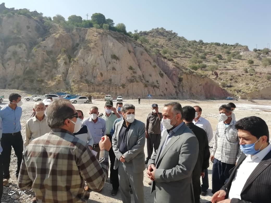 بازدید دادستان شیراز از منطقه کوهمره سرخی شیراز بازدید دادستان شیراز از منطقه کوهمره سرخی شیراز