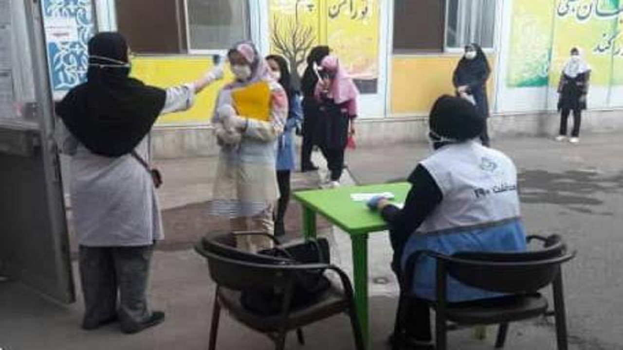 ناظران کرونایی در جلسات امتحان البرز!