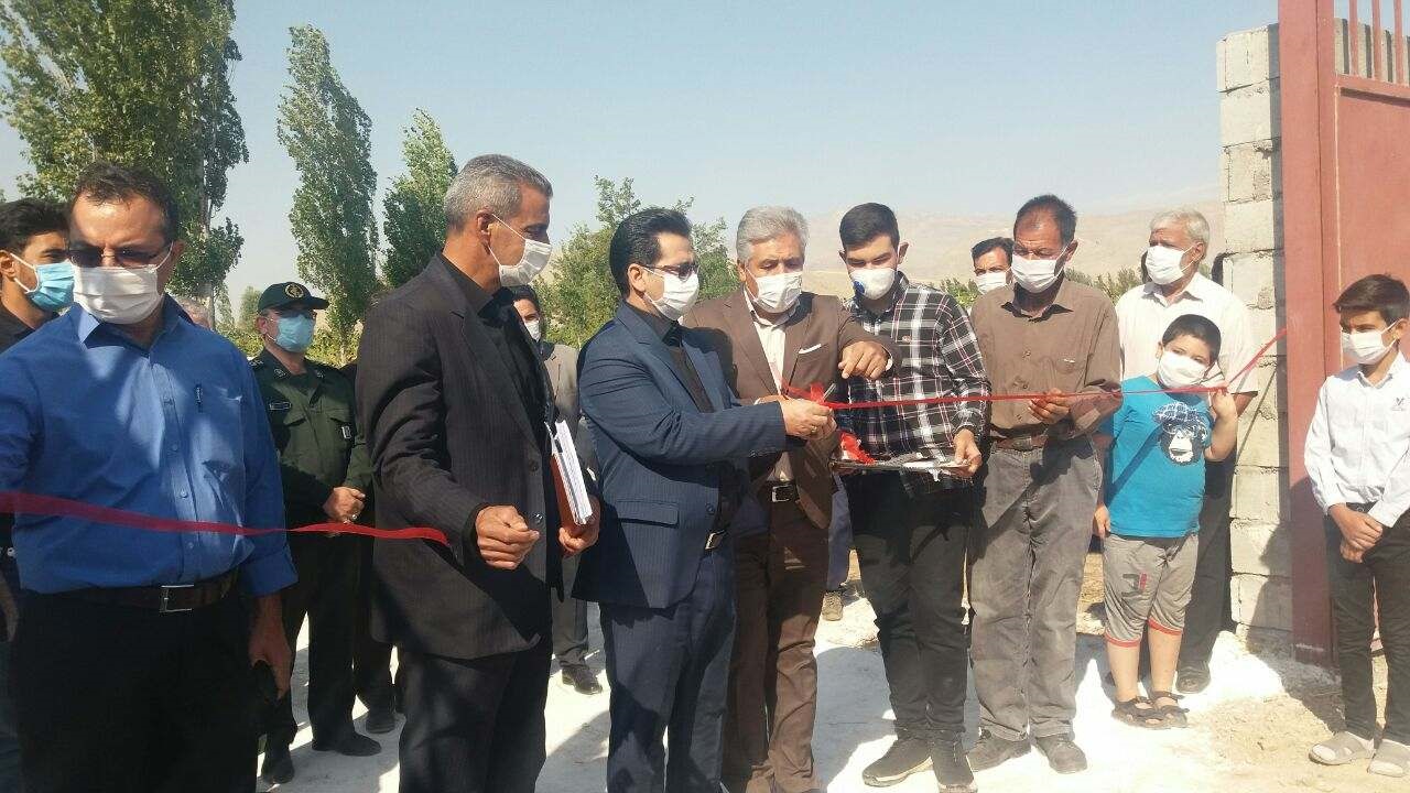 افتتاح ۴ واحد تولیدی و عمرانی در اولین روز از هفته دولت در خوی