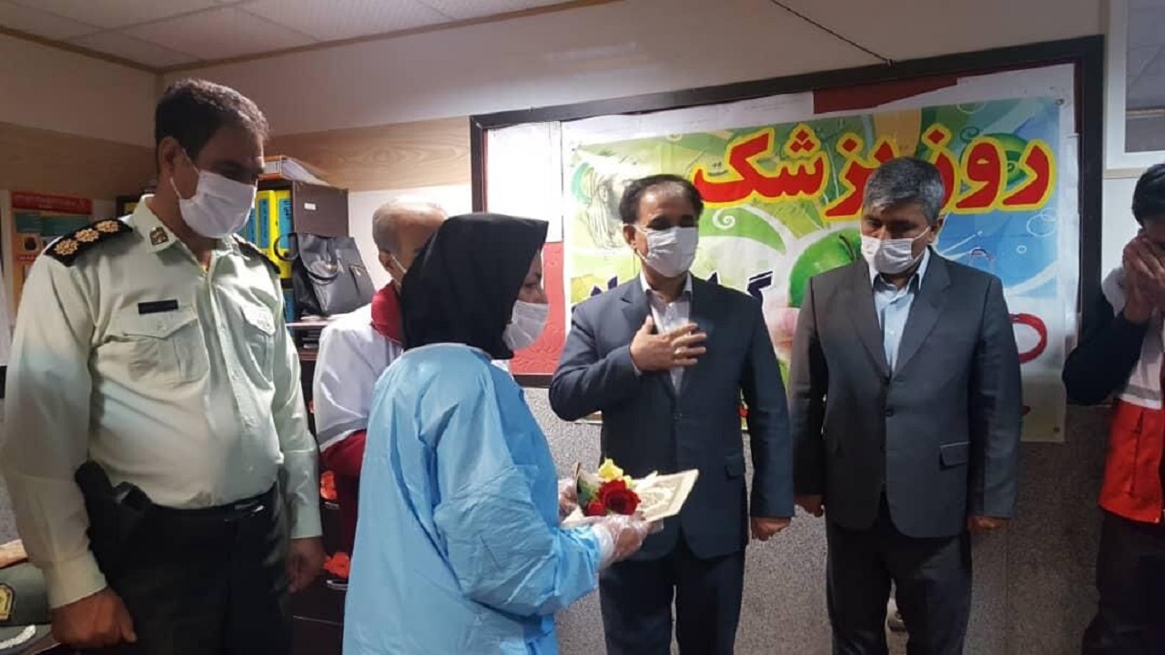 مجاهدت&zwnj;های جامعه پزشکی کشور موجب مباهات است