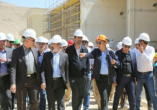 اشتغال مسئله دار مدیران میانی پروازی در مناطق پتروشیمی/ نقش تغذیه در جنگ با کرونا