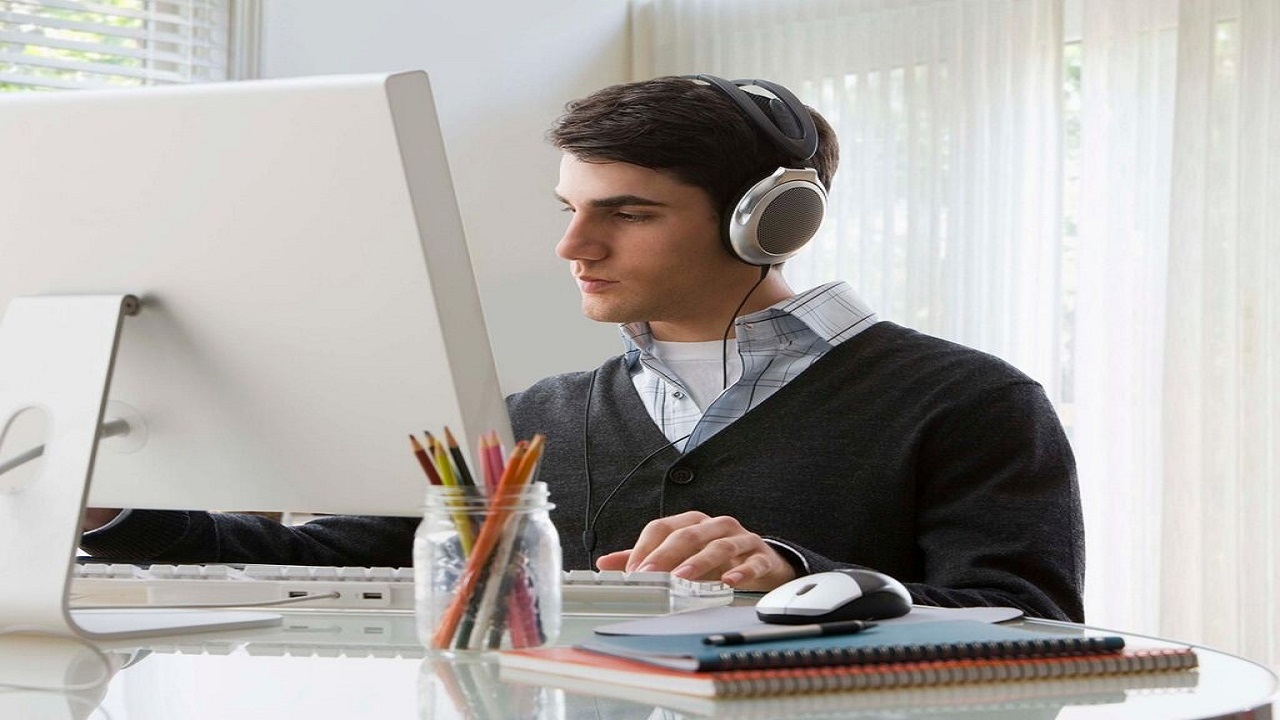 نحوه تمیز کردن وسایل الکترونیکی/ از هدفون تا صفحه کلید
