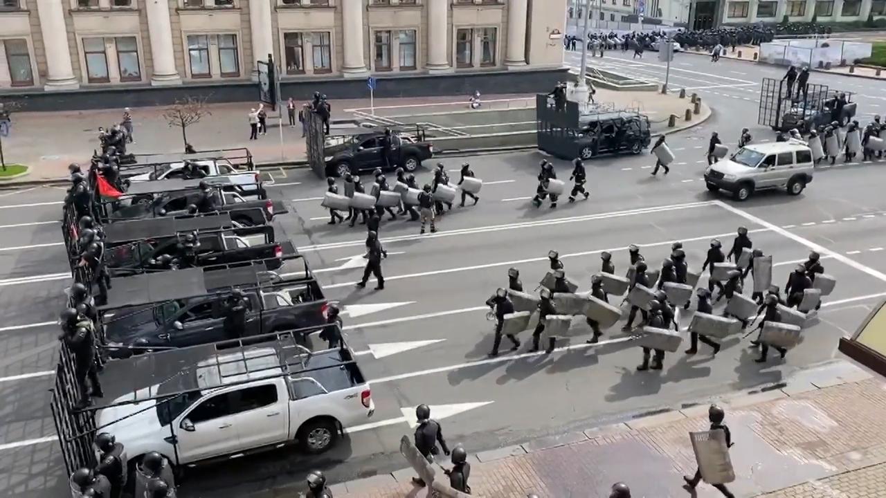 تظاهرات ضددولتی در بلاروس همچنان ادامه دارد