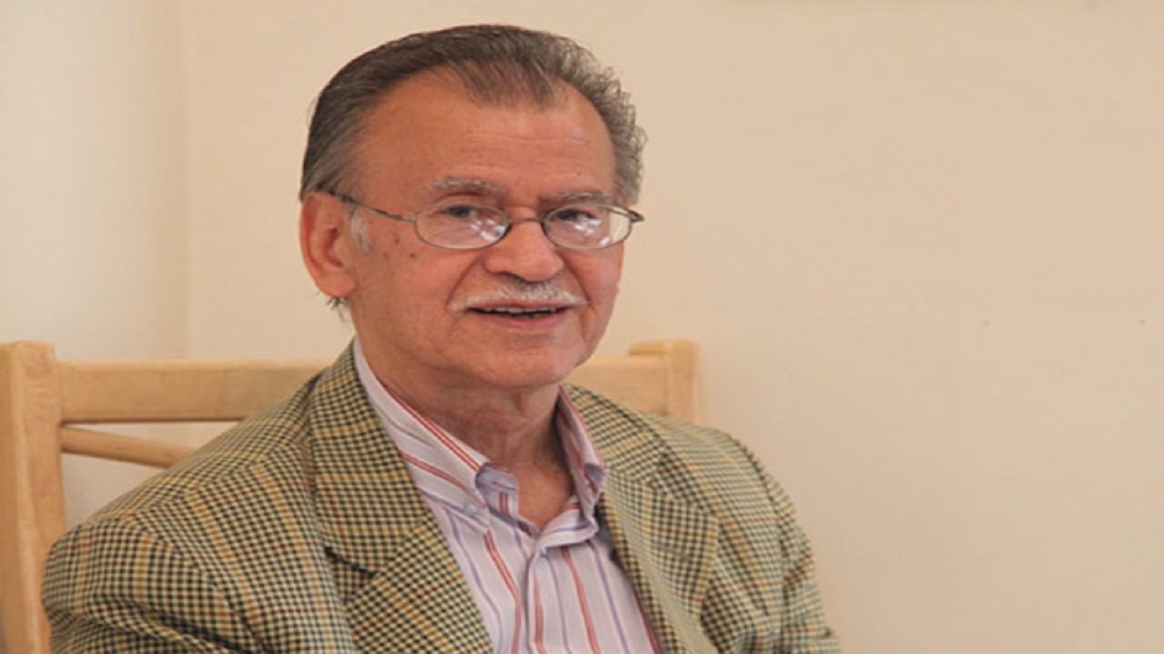آماده همکاری با وزارت ارشاد برای دفاع از خوشنویسی اسلامی هستم