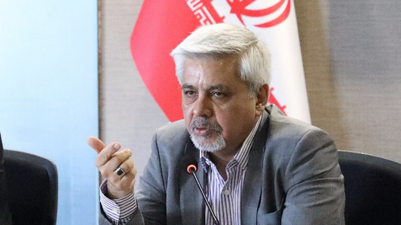 تعلیق ٨٠ کارت بازرگانی در استان فارس