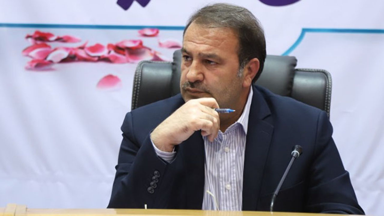 نباید در مراکز آموزشی تقابلی بین مسئولان و مردم ایجاد شود