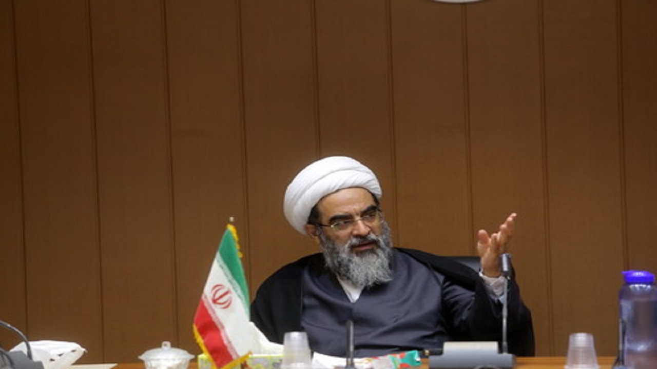 اهانت به قرآن کریم پایمال کردن همه ادیان آسمانی است