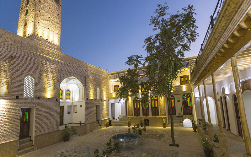 گسترش روند شیوع کرونا در استان سمنان/وضعیت ویروس در این استان همچنان قرمز است
