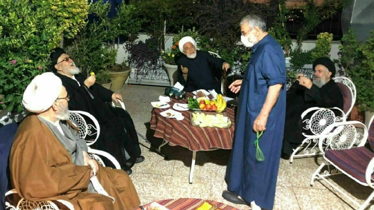 واکنش کاربران به عکس جدید مهدی کروبی در حصر خانگی