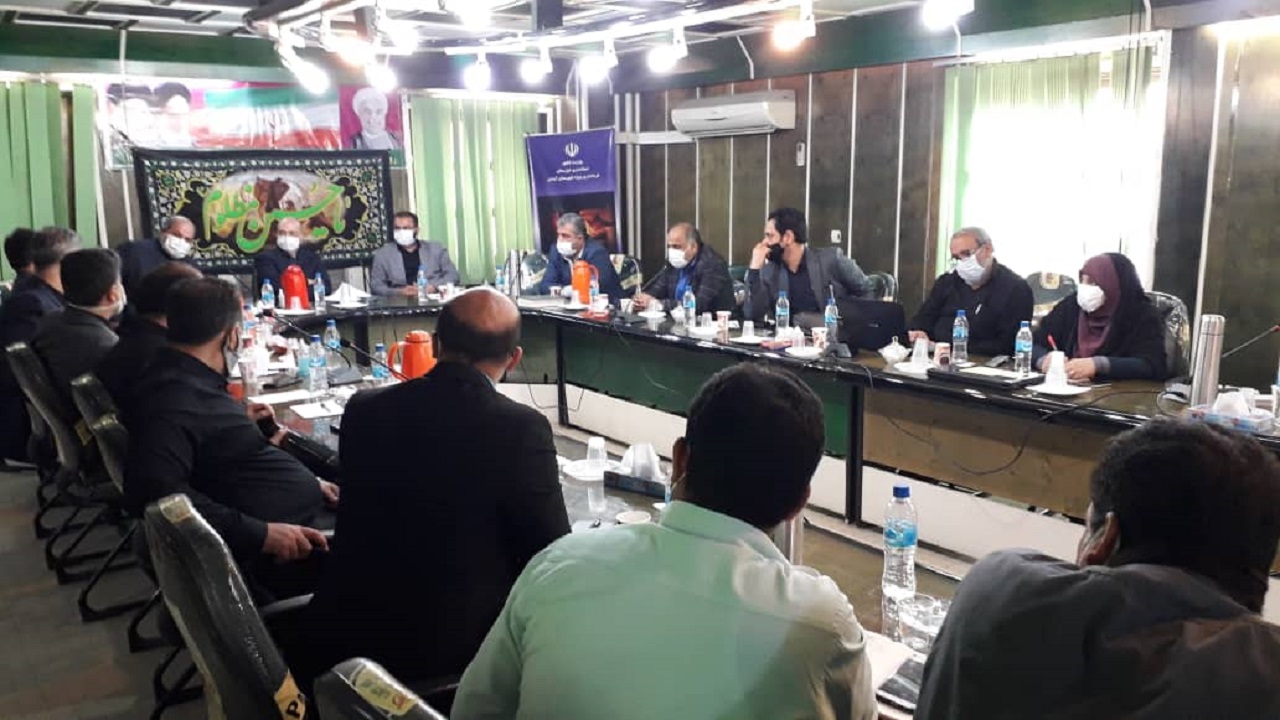 بررسی مشکلات  آب و فاضلاب آبادان