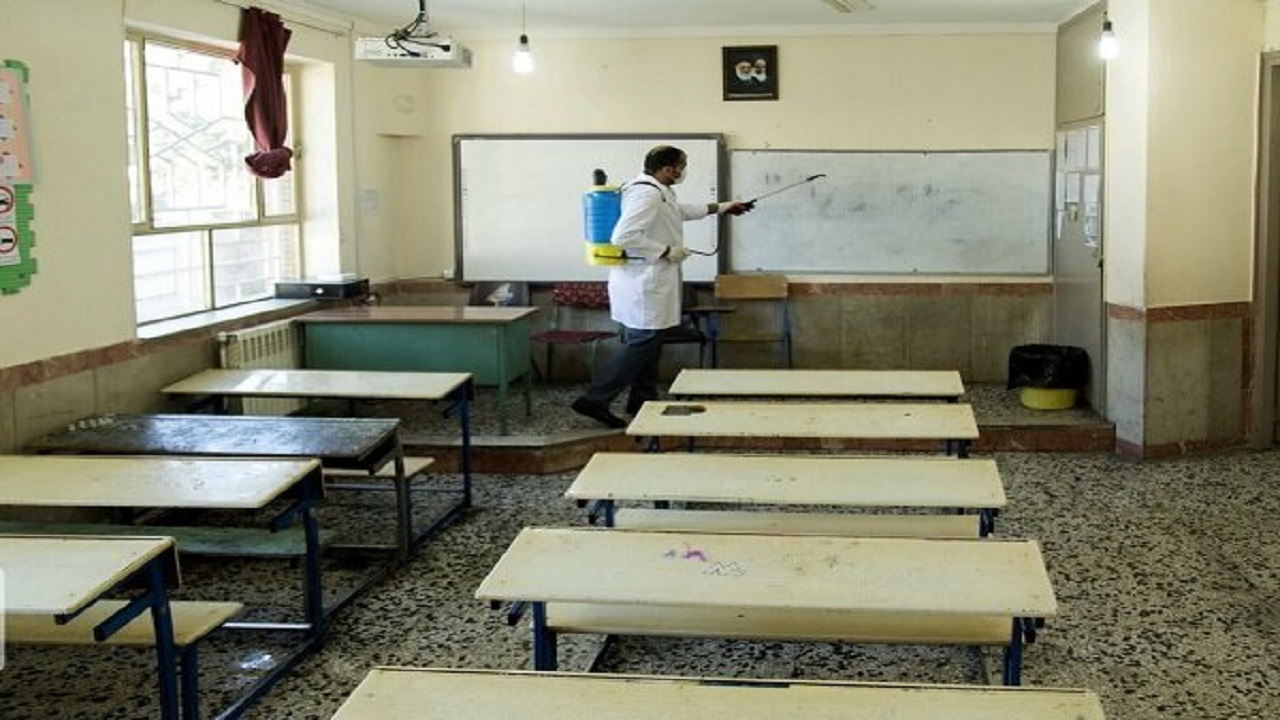 آمادگی شرکت آب و فاضلاب ایلام برای تامین مواد ضدعفونی مدارس