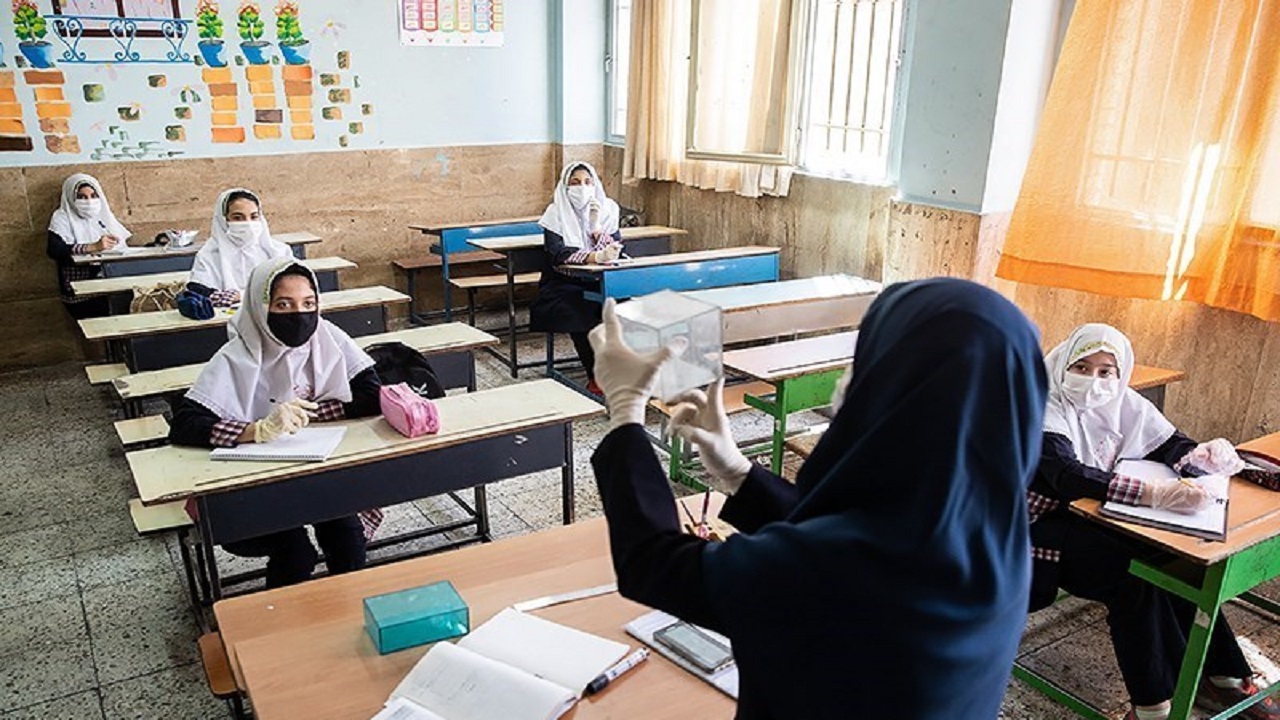 سال تحصیلی جدید با هر شرایطی فردا آغاز می‌شود