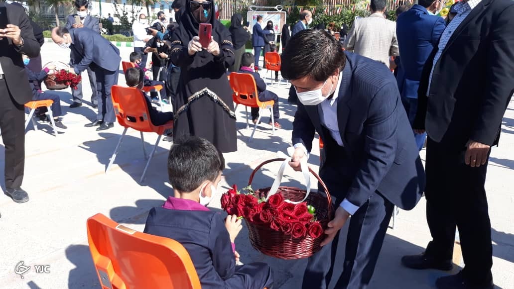 زنگ مدرسه در خراسان رضوی به صدا درآمد/آغاز سال تحصیلی جدید