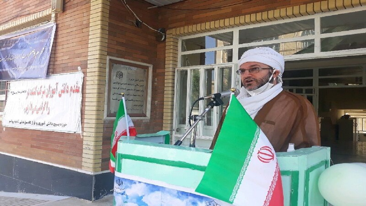 کمال انسان در گرو پاسداشت دانش است