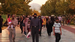 خانواده‌ها می‌توانند داخل مدارس به فرزندانشان سر بزنند + فیلم