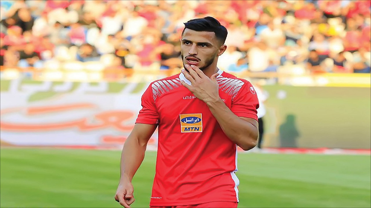 علیپور: ماندن من در پرسپولیس به نظر مسئولان باشگاه بستگی دارد/ چرا بازیکنان ایرانی در این شرایط اقتصادی باید زیر فشار باشند؟