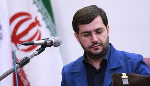 مشکل ما در کشور تولید فکر نیست، بلکه مصرف فکر است