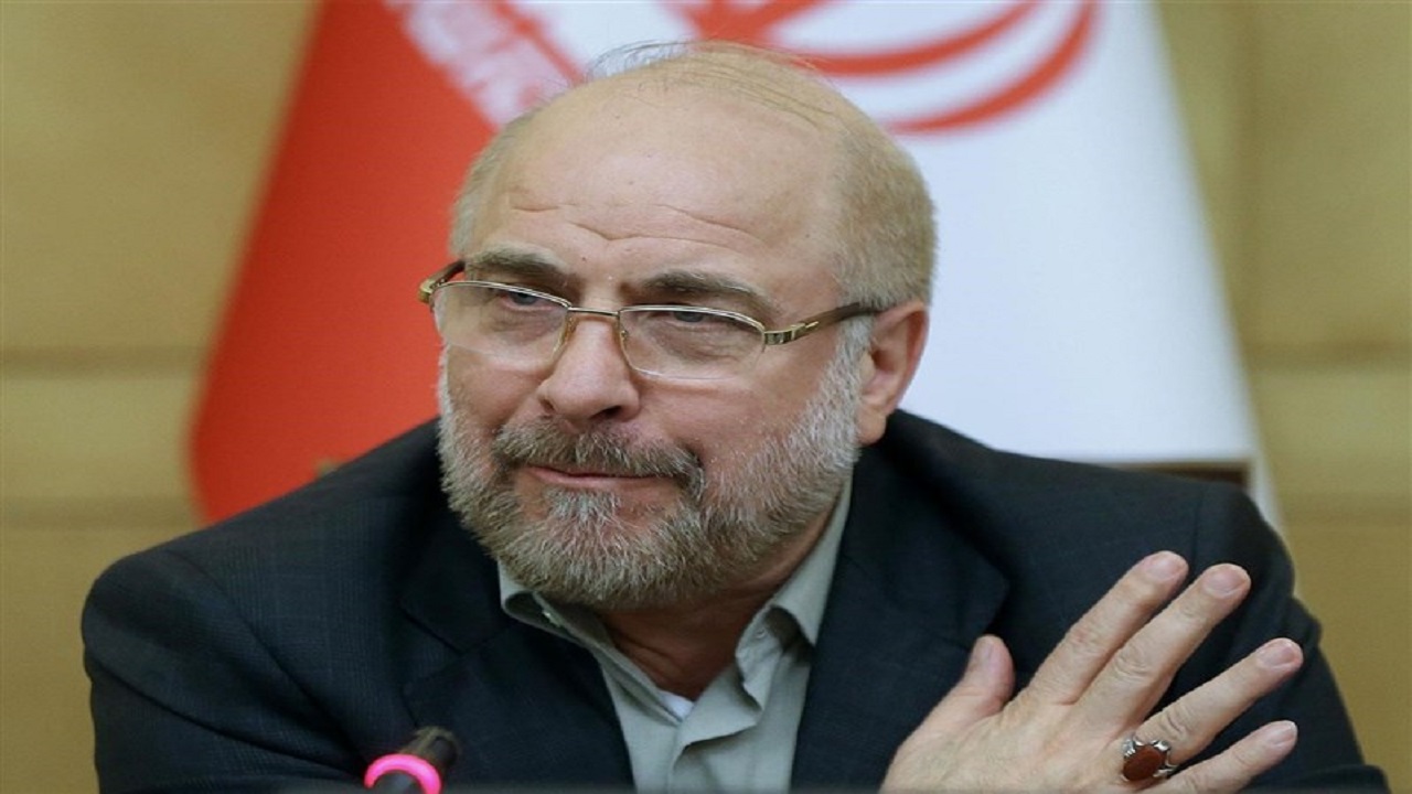 ملت ایران هرگز از خسارات تحریم‌های آمریکا نمی‌گذرد