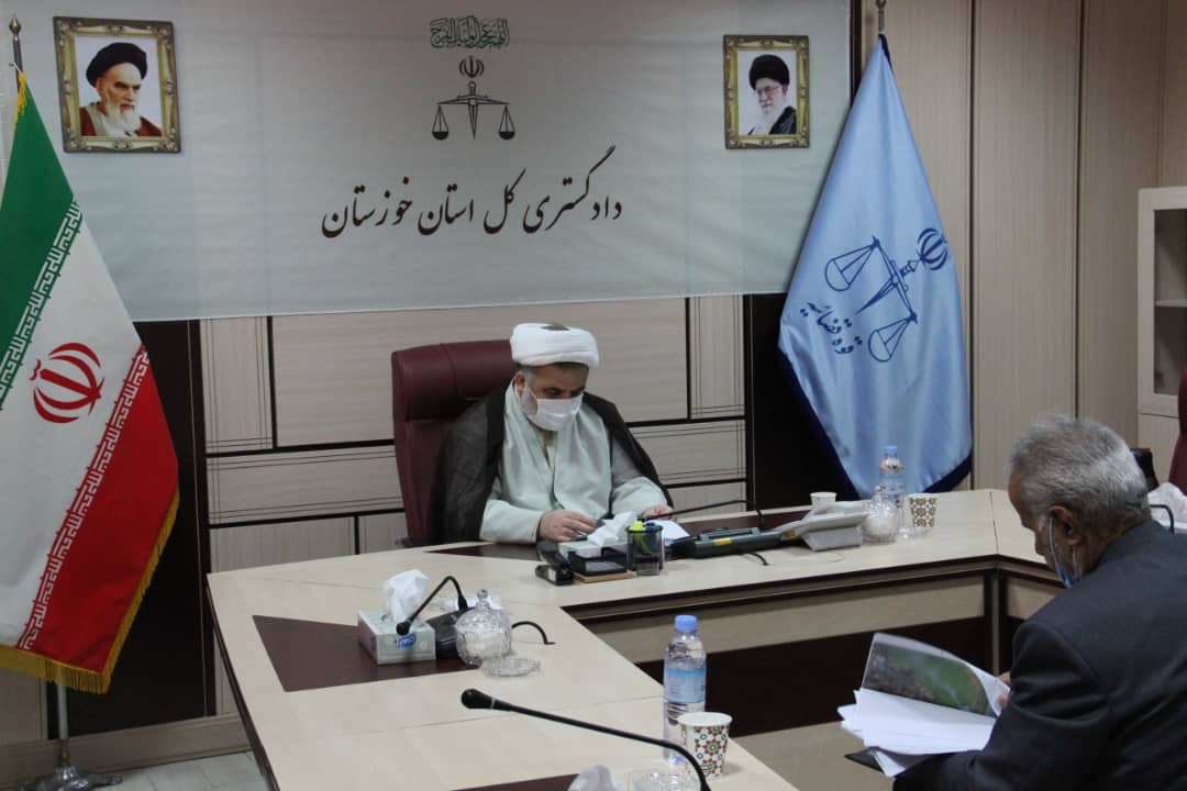 بررسی۲۰ پرونده قضایی در دیدار مردمی رئیس کل دادگستری خوزستان