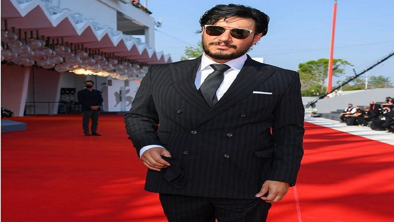 تصاویری از فرش قرمز عوامل فیلم «خورشید» در جشنواره ونیز