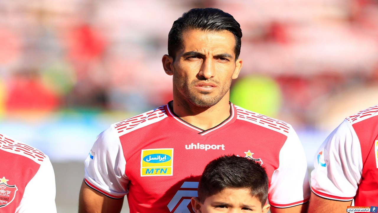 وحید امیری در پرسپولیس ماندنی شد