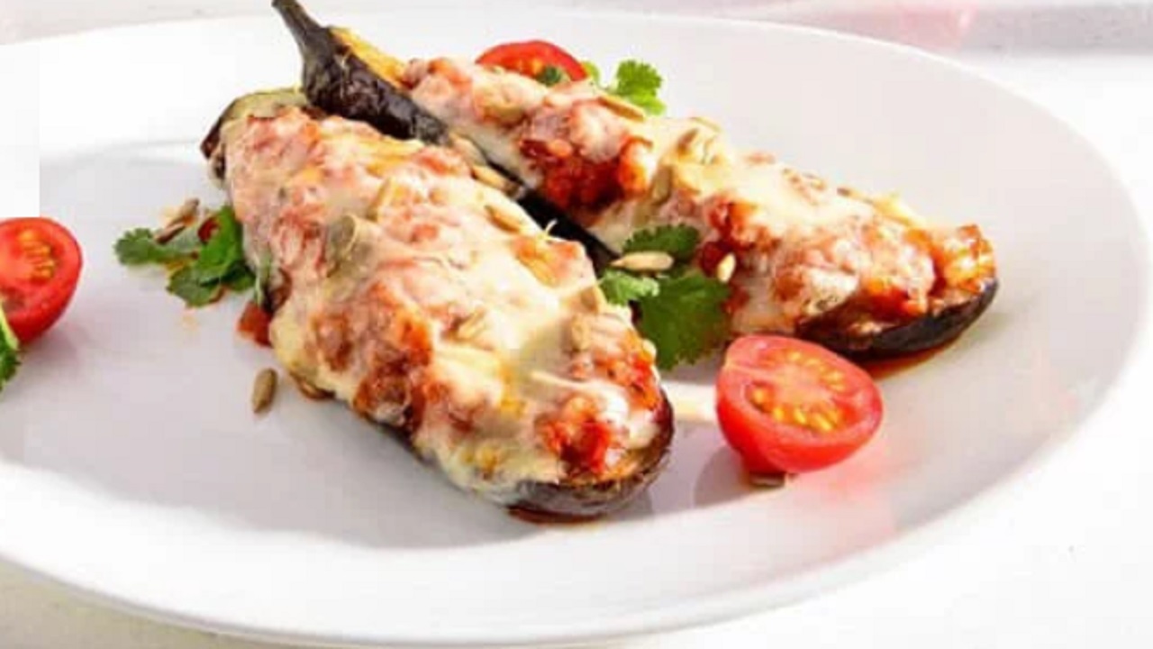 آموزش آشپزی؛ از خورش ریحان بادمجان و پای سیب زمینی پولکی تا خوراک لوبیا سفید + تصاویر