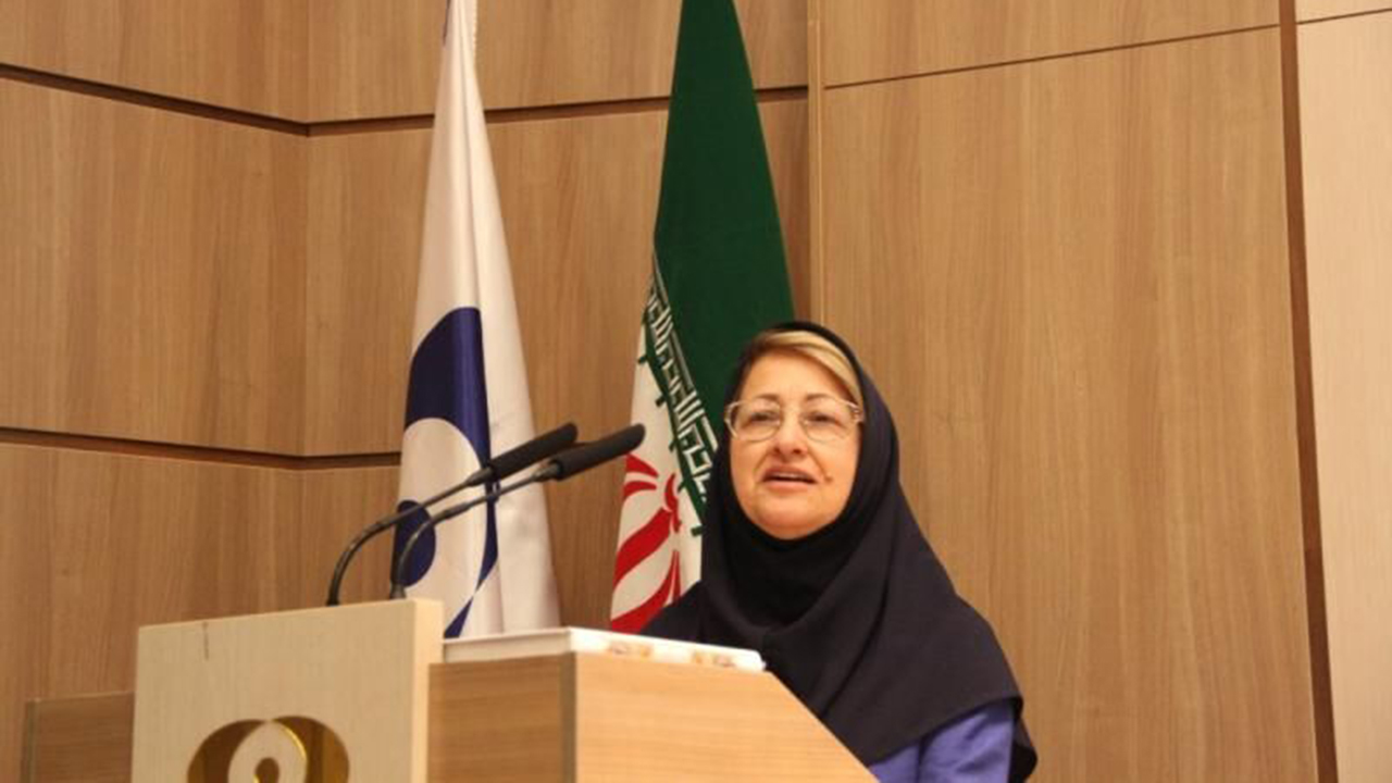 جوایز پنجمین دوره "جایزه ملی فیزیک بهداشت سیمین" دانشگاه شیراز اعطا شد