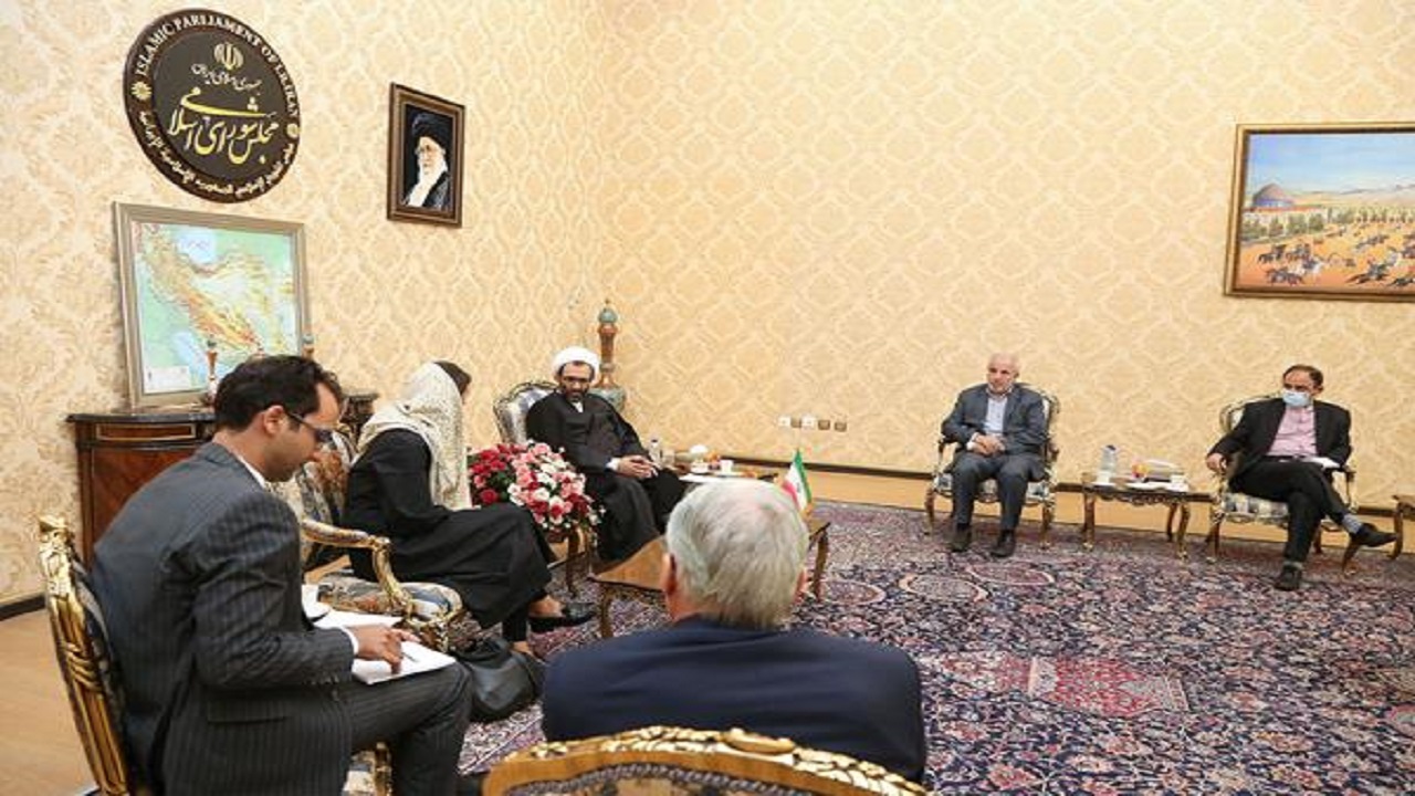 تاکید ایران و سوییس بر گسترش روابط پارلمانی