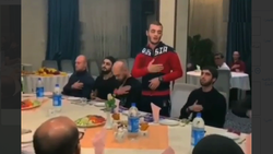 مداحی یکی از مداحان روسیی با نوحه معروف میثم مطیعی