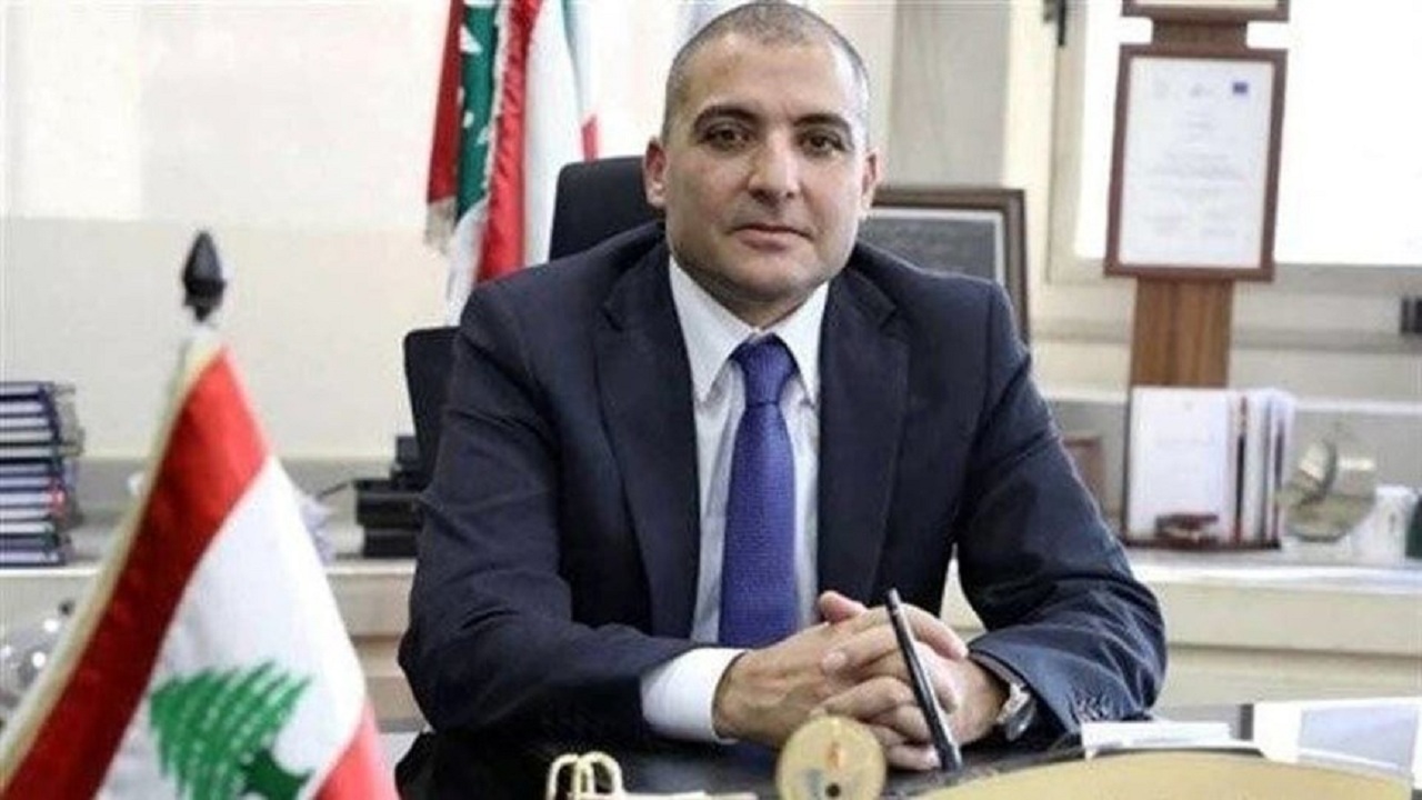 حسان دیاب حکم برکناری مدیرکل گمرک لبنان را امضا کرد