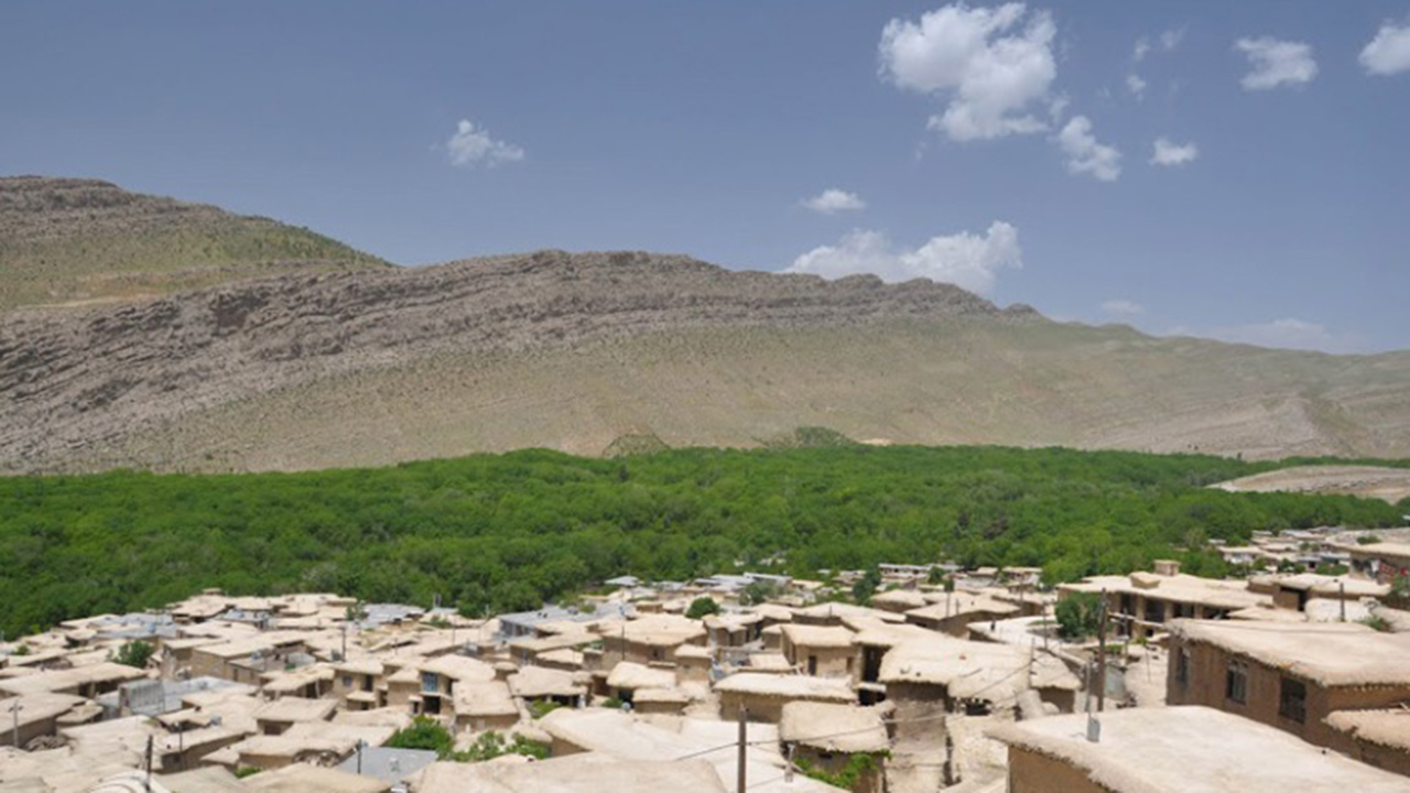 تلاش برای ثبت روستای تاریخی دشتک در فهرست میراث ناملموس ملی