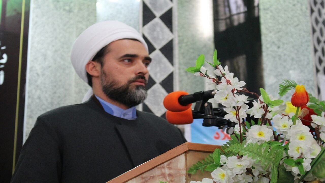 اهانت نشریه فرانسوی به ساحت نورانی رسول اکرم (ص)