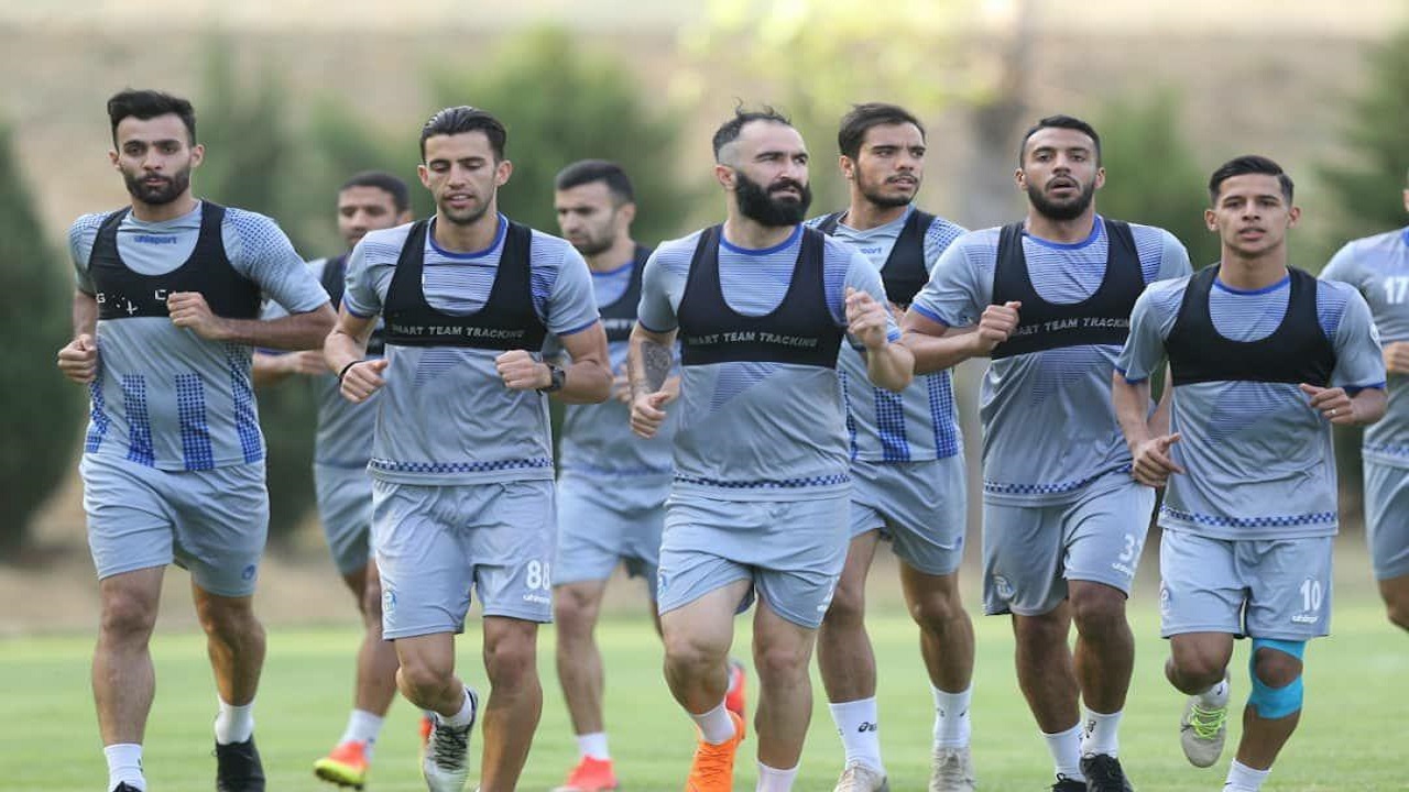 استقلالی‌ها فردا راهی قطر می‌شوند